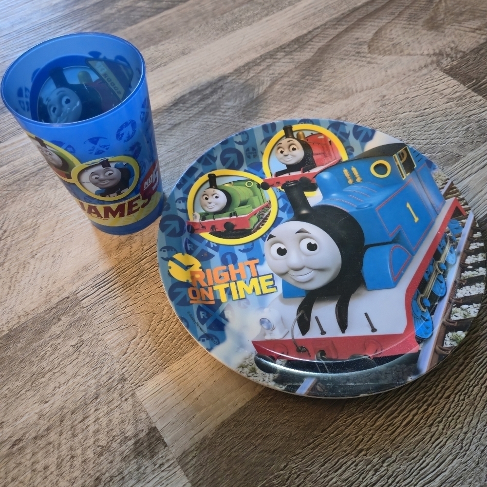 Zak! Designs Thomas the Train & Friends Kids Plate & Cup Set Dinnerware